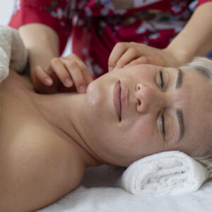 masaż dla seniorów thaiessencespa